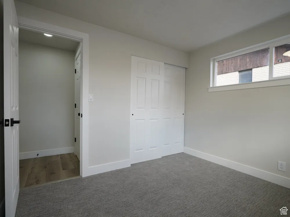23 E Emerald Dr, Layton, UT 84041
