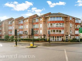 Ashley Avenue, Epsom photo