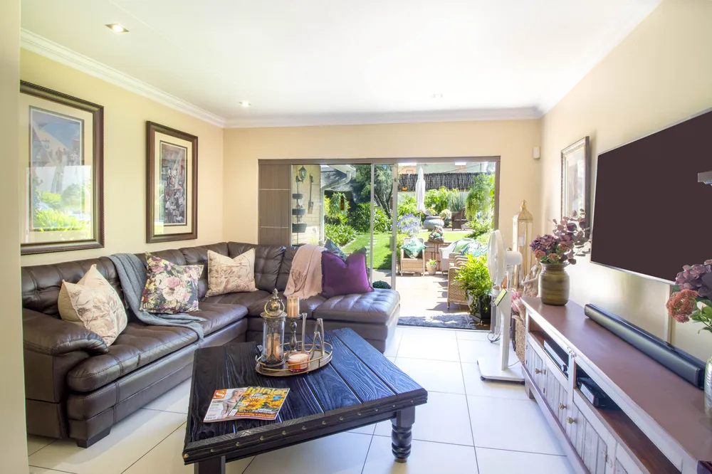 South Africa, Gauteng, Ferndale, Fir Avenue, 431