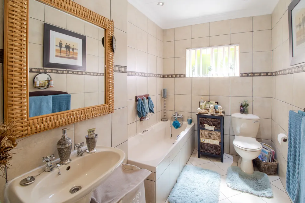 South Africa, Gauteng, Ferndale, Fir Avenue, 431