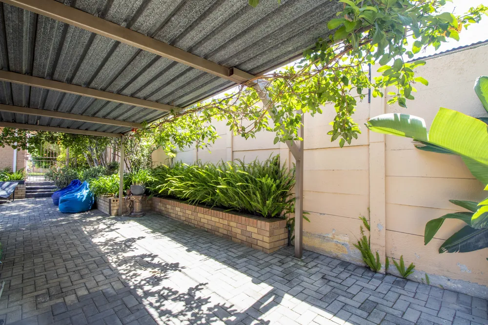 South Africa, Gauteng, Ferndale, Fir Avenue, 431