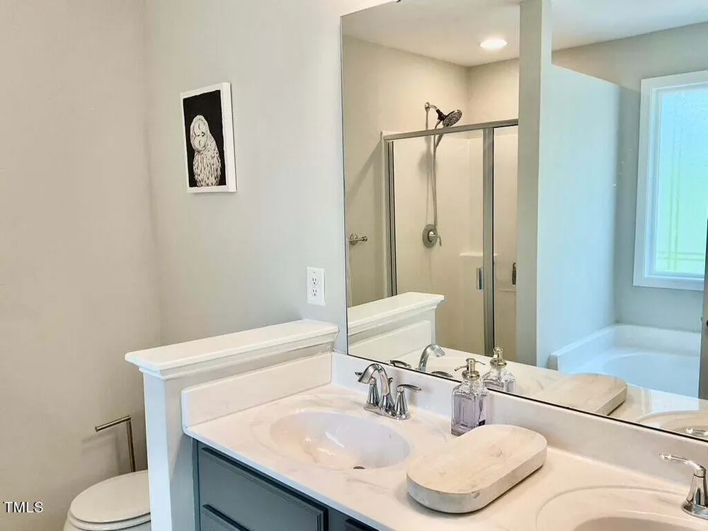 166 Gulley Glen Dr, Garner, NC 27529