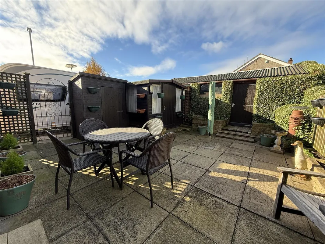 Holmwood Drive, Meanwood, LS6