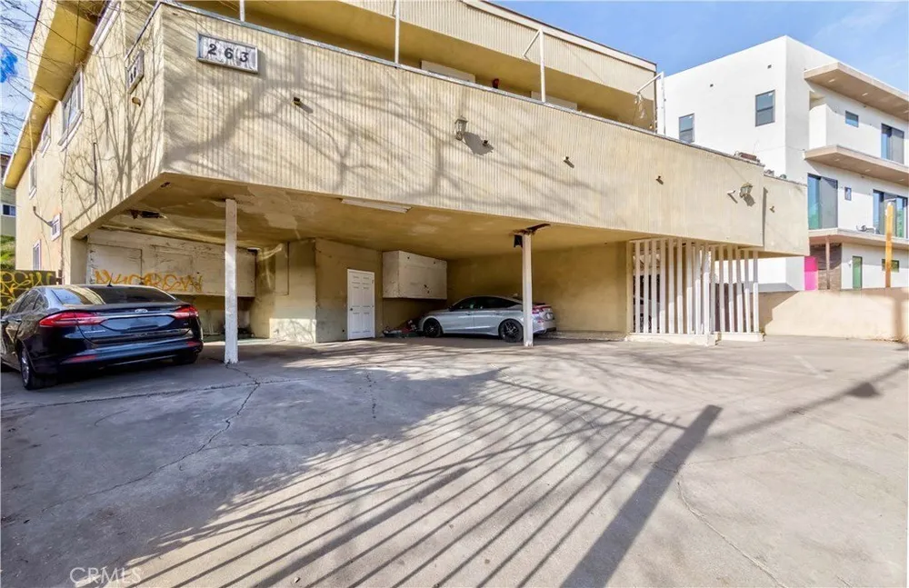 263 S Park View St, Los Angeles, CA 90057