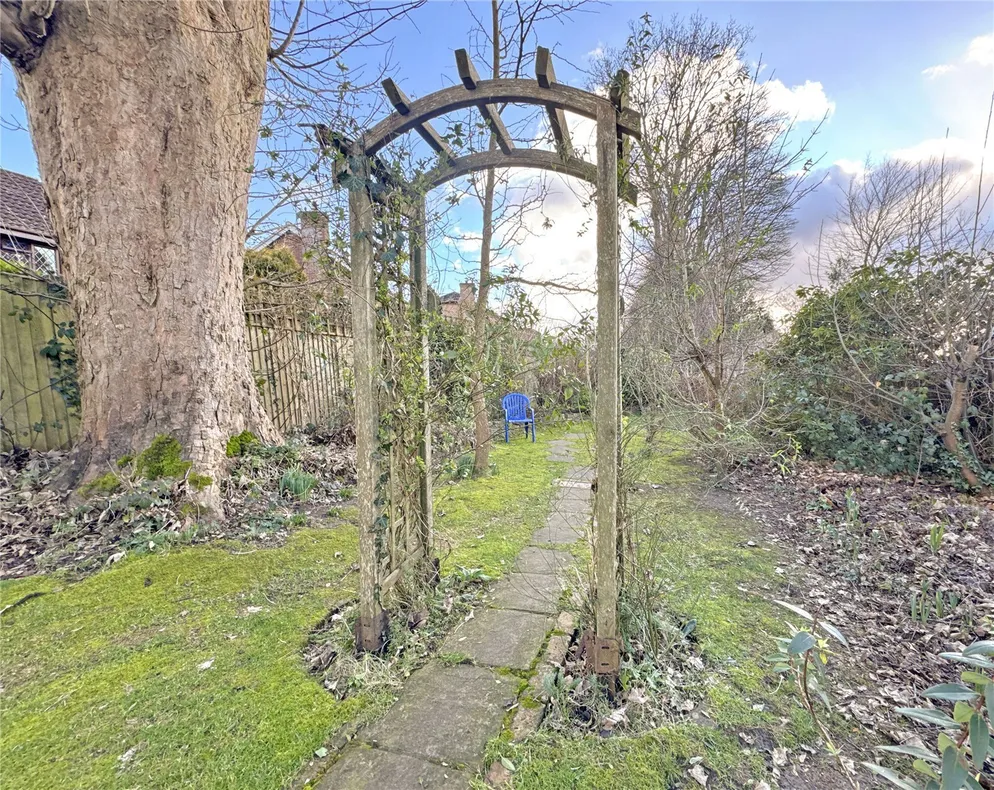 Property carousel item 16