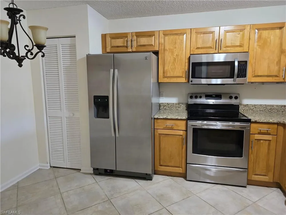 5737 Whitaker Rd, Naples, FL 34112