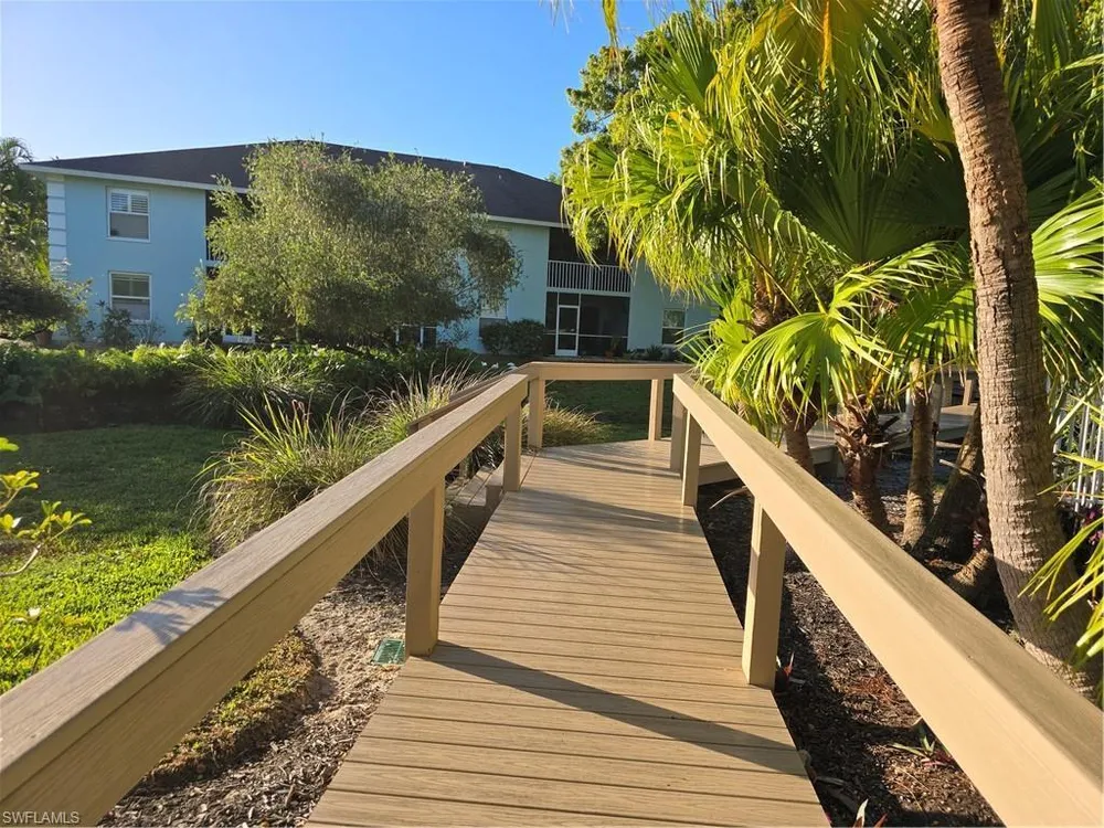 5737 Whitaker Rd, Naples, FL 34112