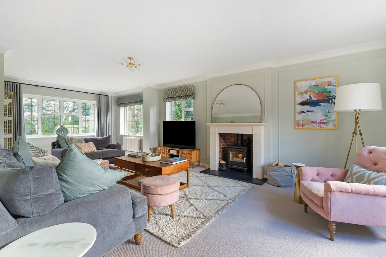 Oval Way, Gerrards Cross, SL9 photo 3