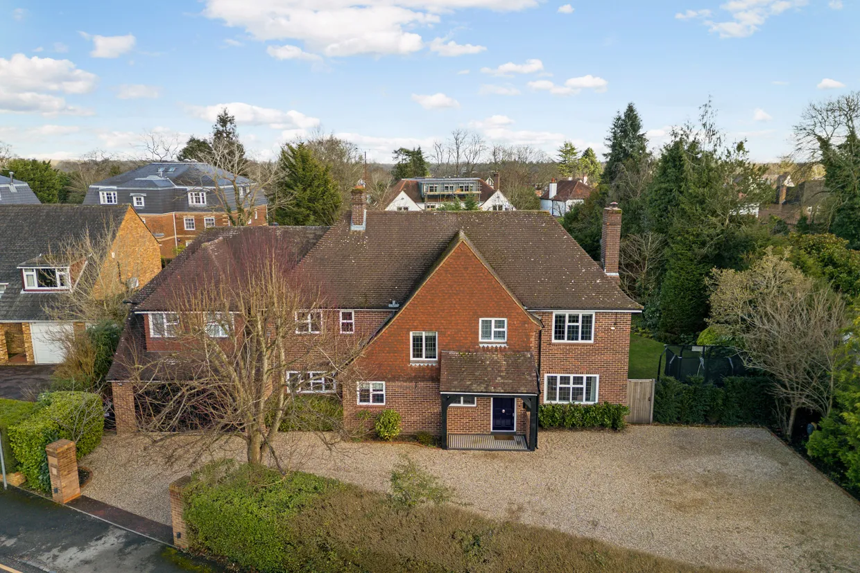 Oval Way, Gerrards Cross, SL9 photo 13