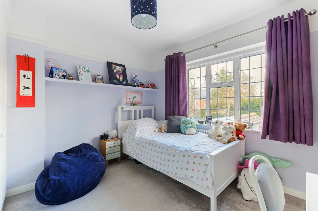 Oval Way, Gerrards Cross, SL9 photo 14