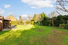 Oval Way, Gerrards Cross, SL9 photo 16