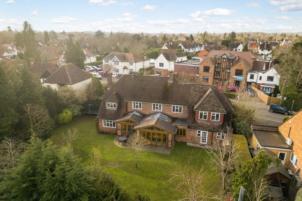 Oval Way, Gerrards Cross, SL9 photo 29