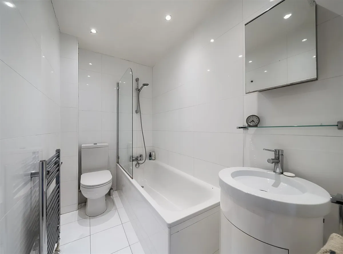 Brondesbury Road, London, NW6