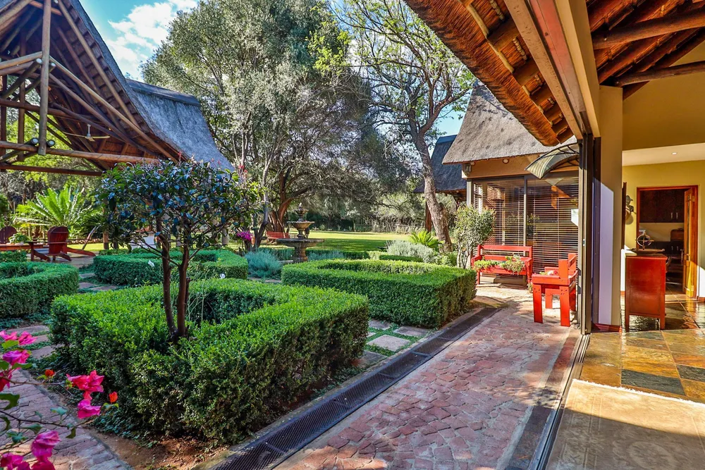 View image gallery of South Africa, North West, K'shane, Jackalberry, 637