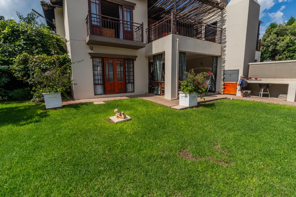 Video tour for South Africa, North West, Melodie