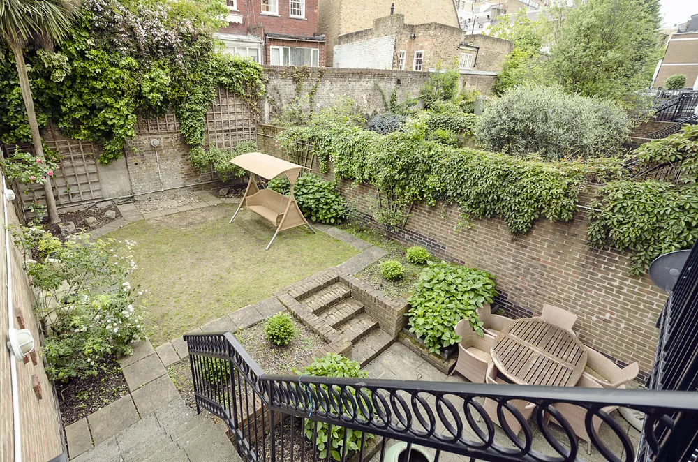 St. Marys Place, LONDON, W8