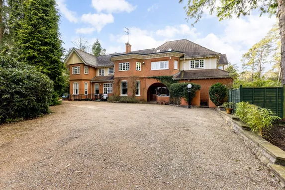 Pirbright Road, Normandy, GU3