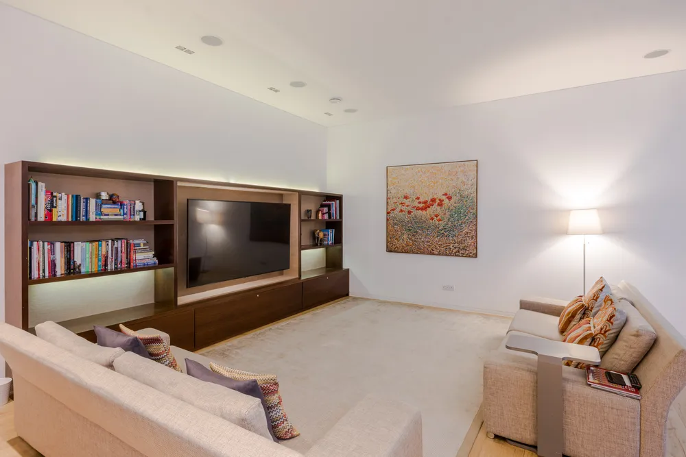 Gloucester Mews West, London, W2