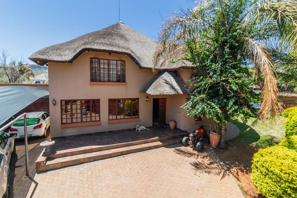 View image gallery of South Africa, North West, Melodie