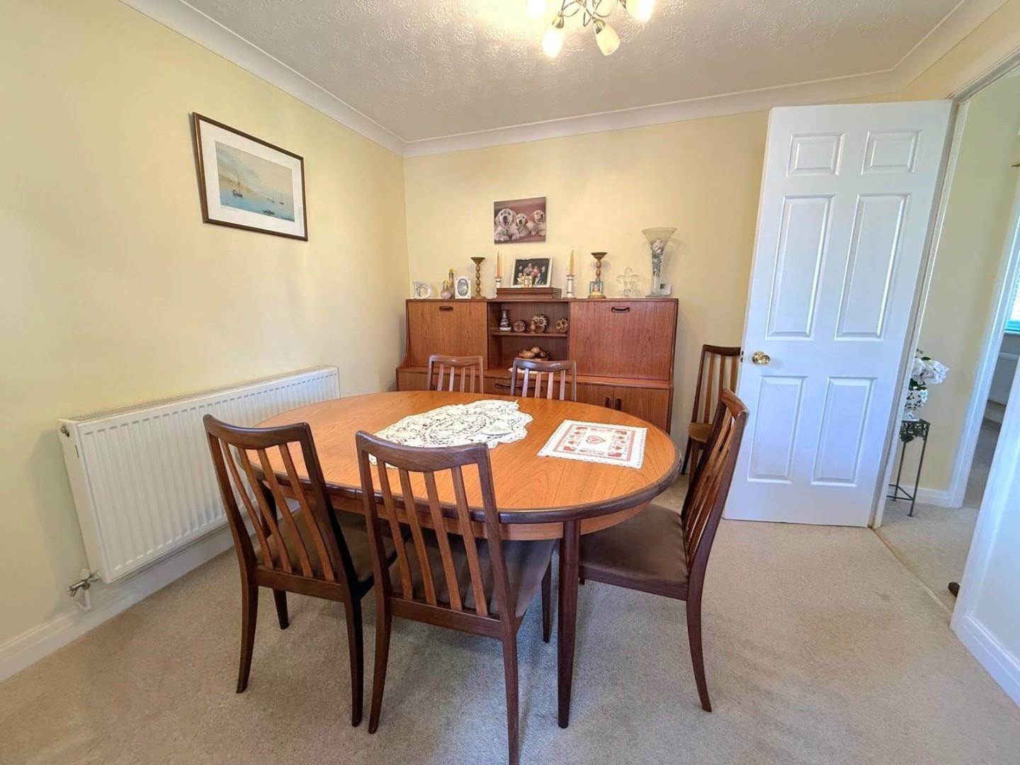 Grangewood, East Hunsbury, Northampton Image 8