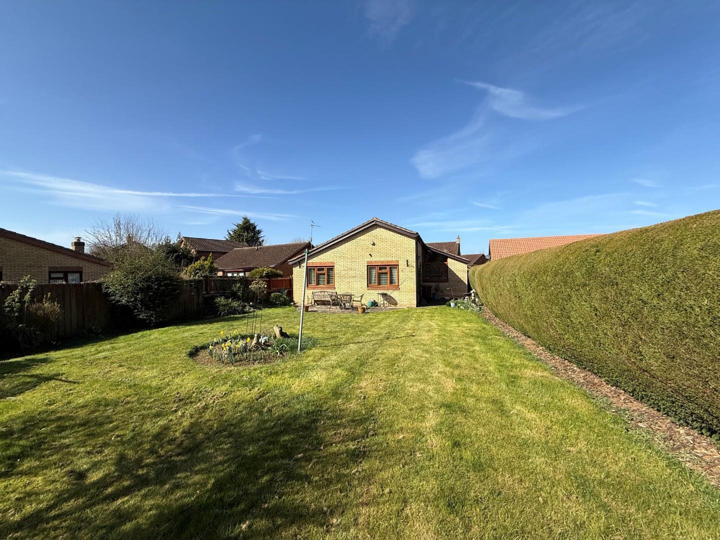 Grangewood, East Hunsbury, Northampton Image 14