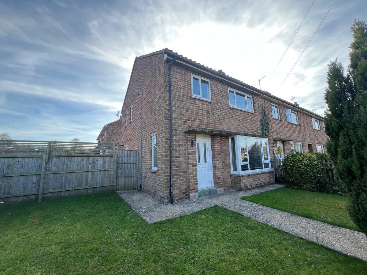 BURDETTS CLOSE, GREAT DALBY