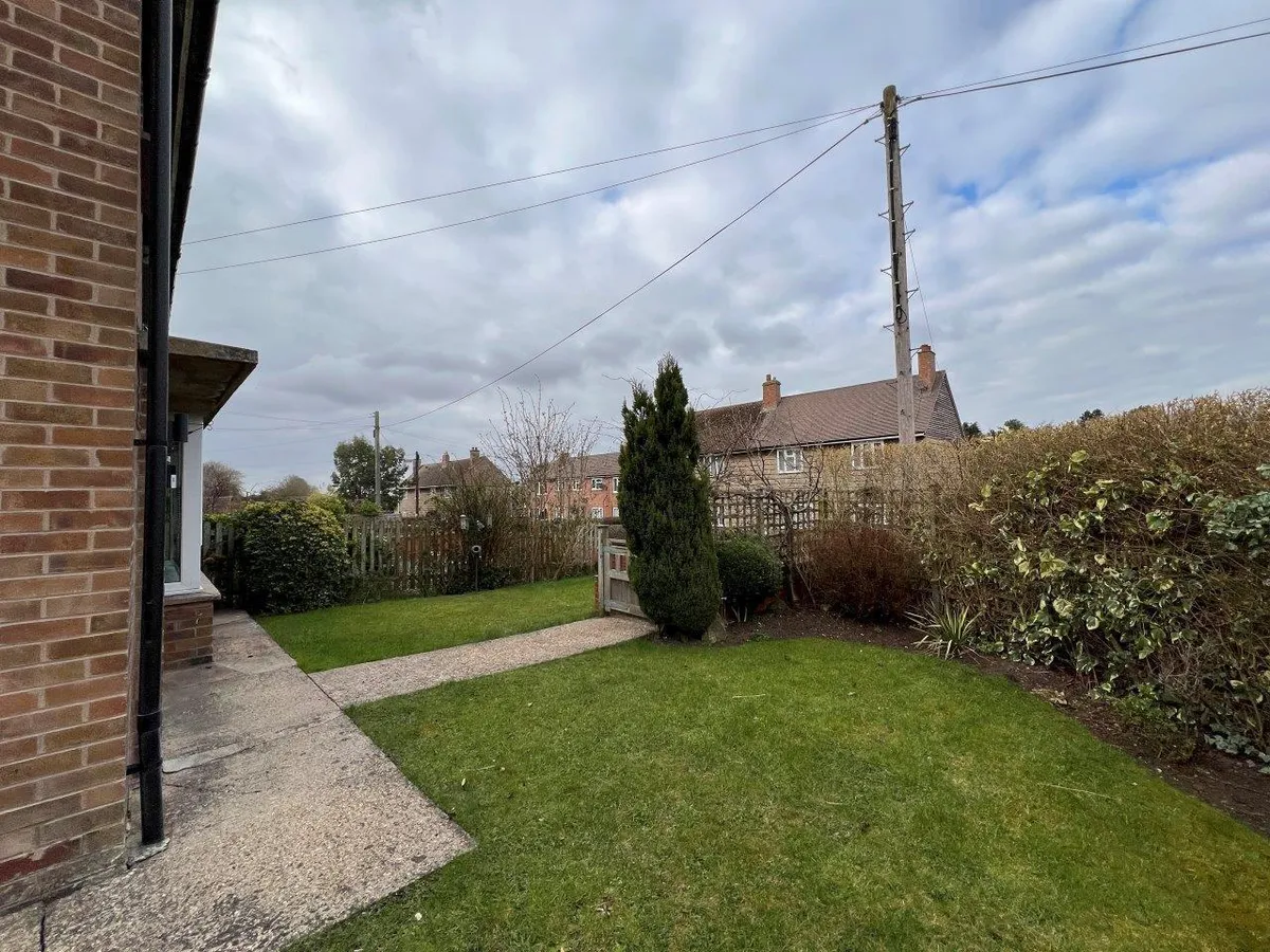 BURDETTS CLOSE, GREAT DALBY
