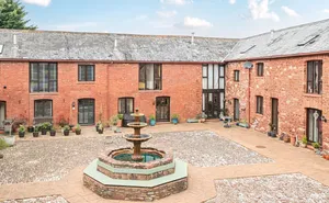 Collaton Mews, Stoke Road, Paignton, Devon, TQ4 photo