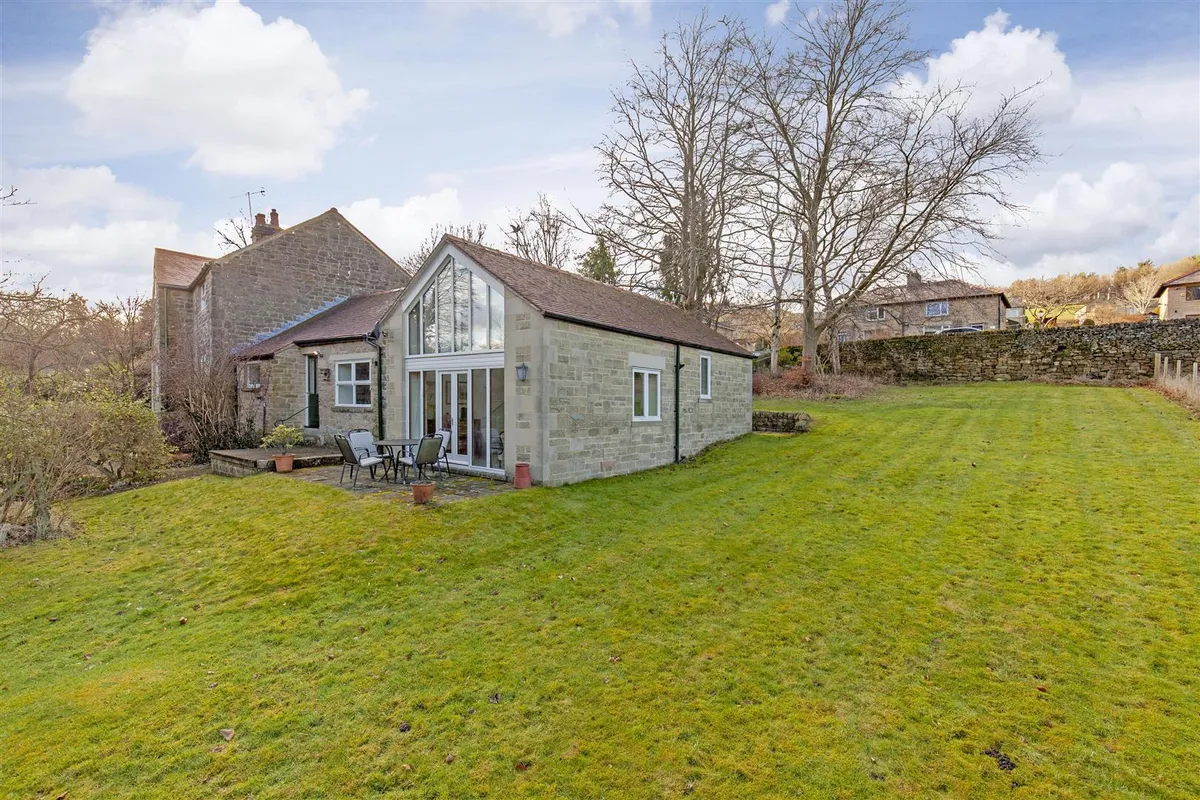 Main Road, Grindleford, Hope Valley