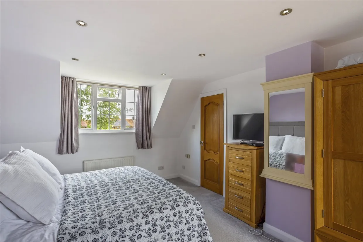 Carde Close, Hertford, SG14 photo 10
