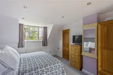 Carde Close, Hertford, SG14 photo 10