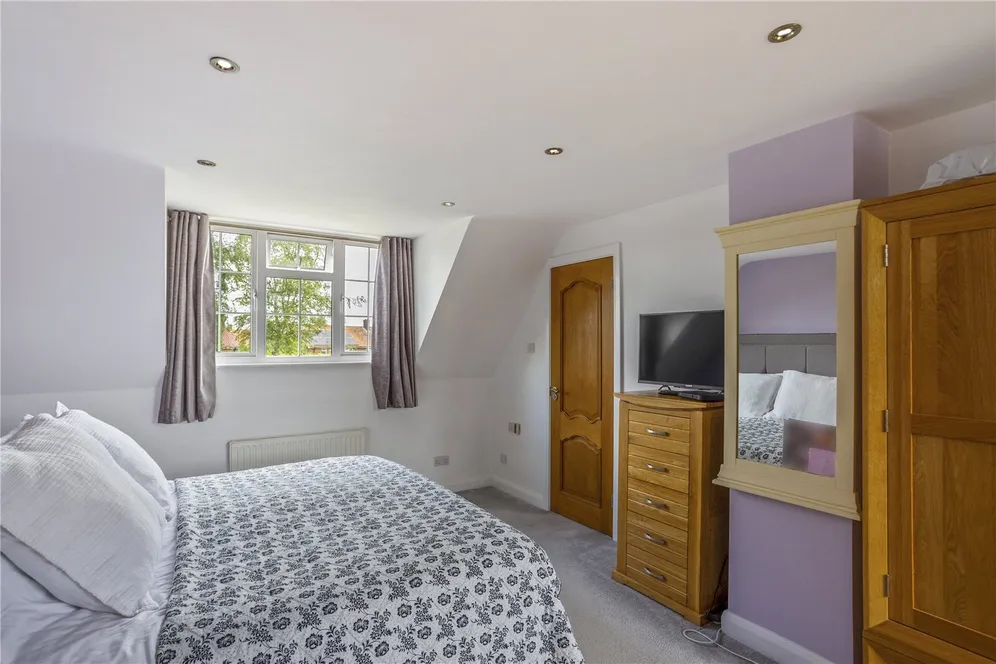 Carde Close, Hertford, SG14 photo 10