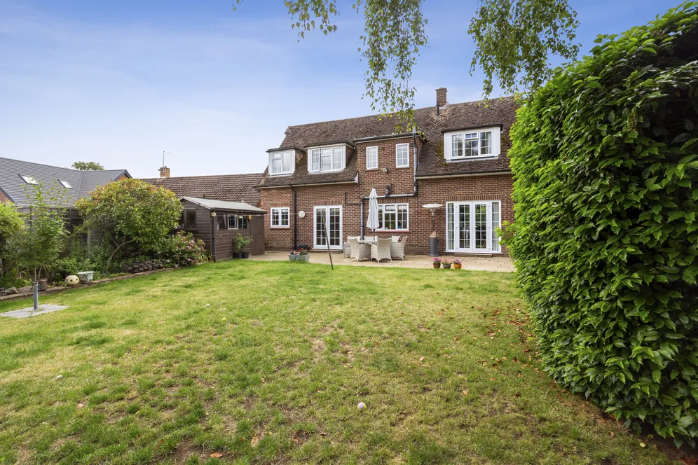 Carde Close, Hertford, SG14 photo 15