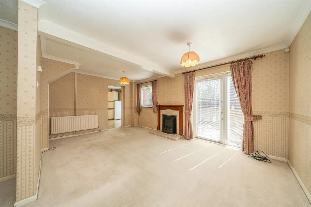 Hunting Gate, Hemel Hempstead, Hertfordshire, HP2 6NX