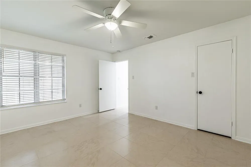 4145 Westchester Dr, Waco, TX 76710