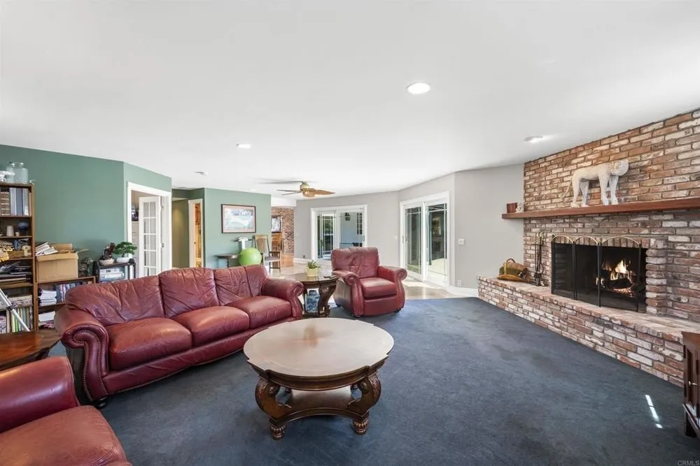 230 Camino Elevado, Bonita, CA 91902