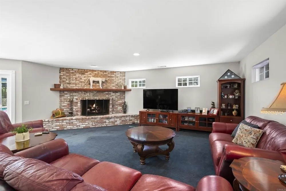 230 Camino Elevado, Bonita, CA 91902