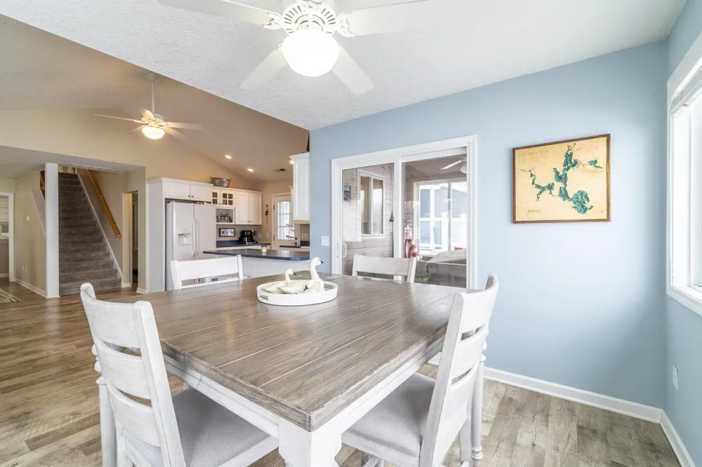 75 Lane 460 Jimmerson Lk, Fremont, IN 46737