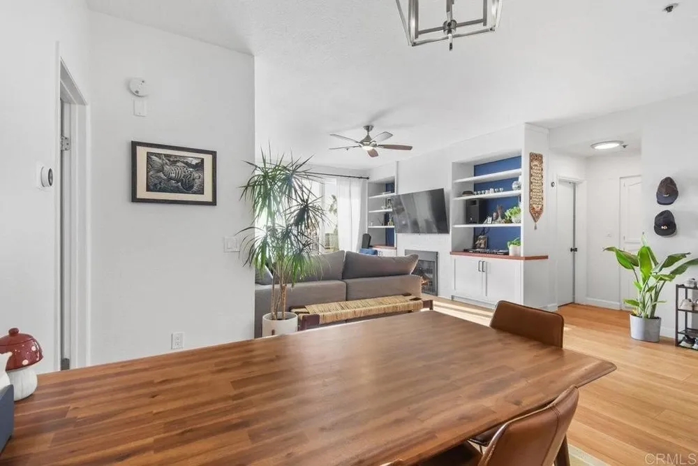 2445 Brant St, San Diego, CA 92101