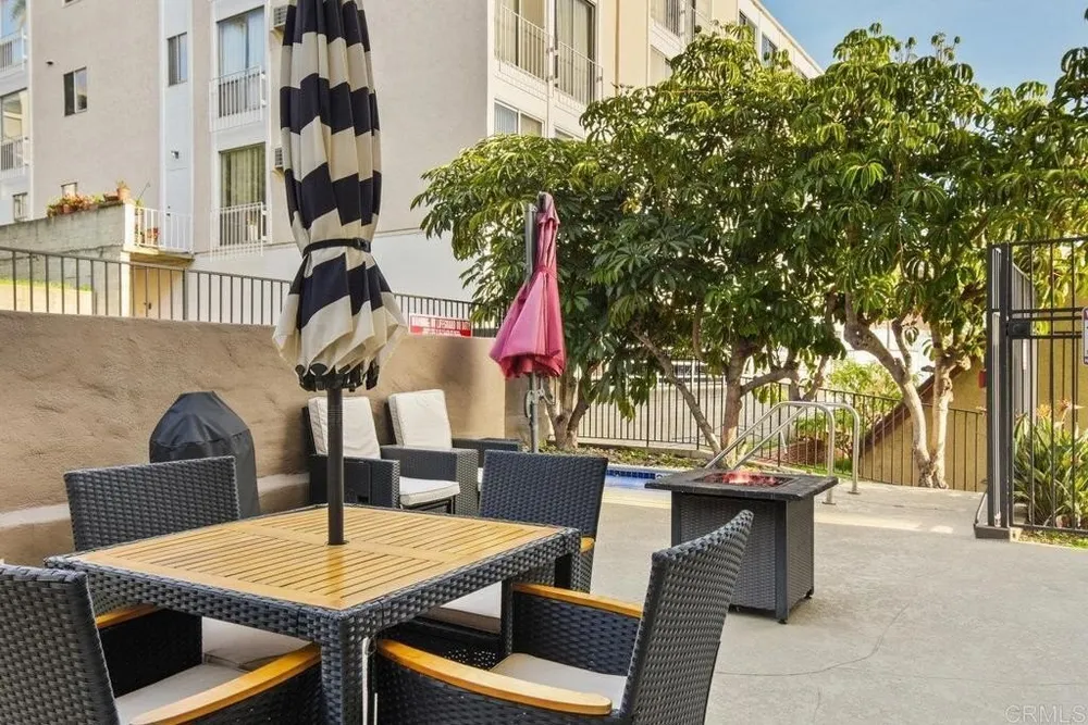 2445 Brant St, San Diego, CA 92101