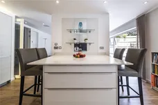 Corkran Road, Surbiton, KT6 photo 15