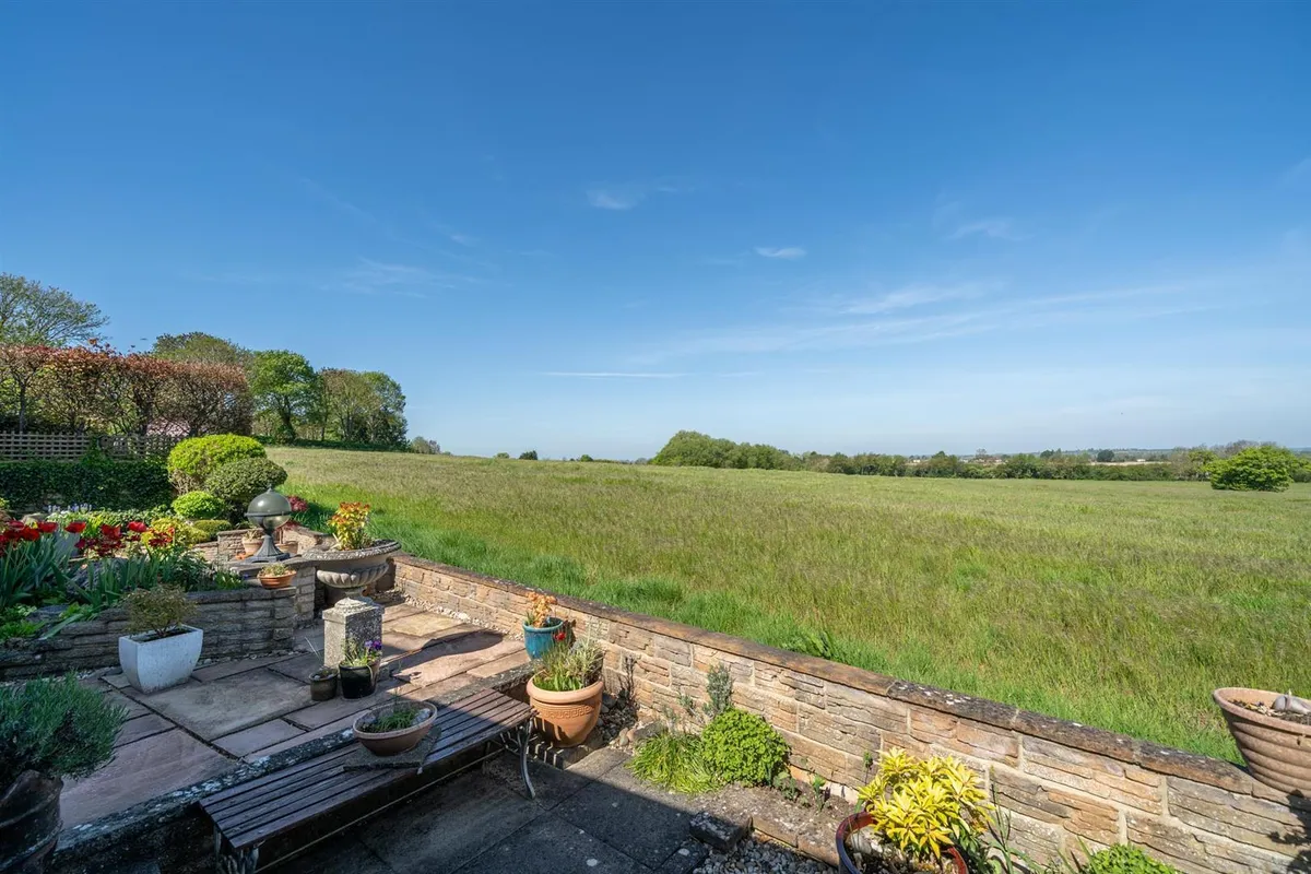 Church Croft, Edlesborough, LU6 2HU