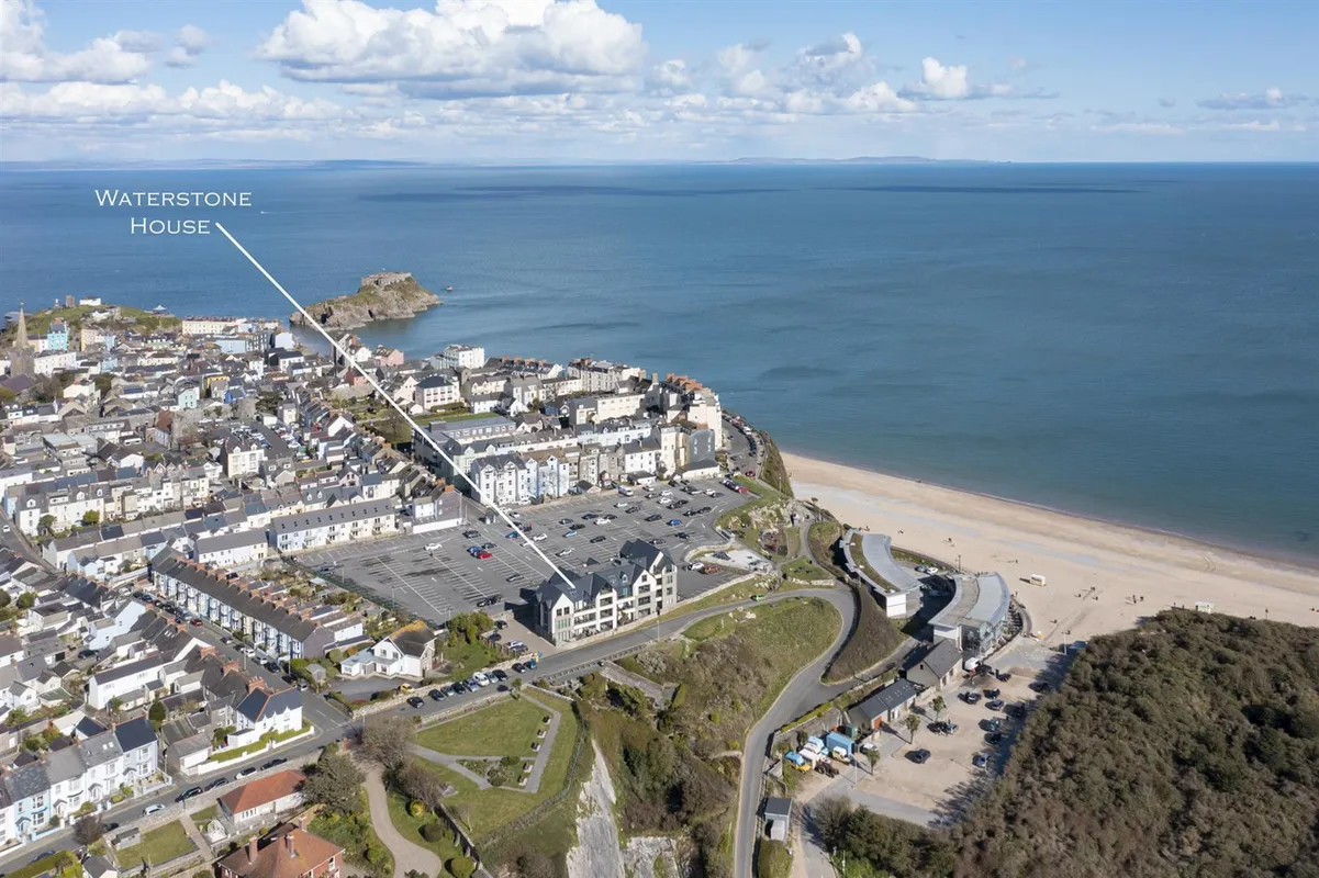 Waterstone House, Tenby