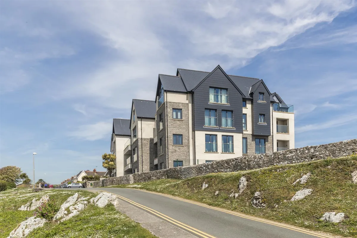 Waterstone House, Tenby