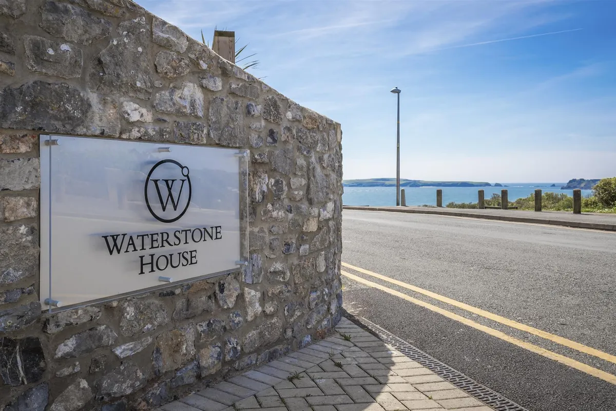 Waterstone House, Tenby