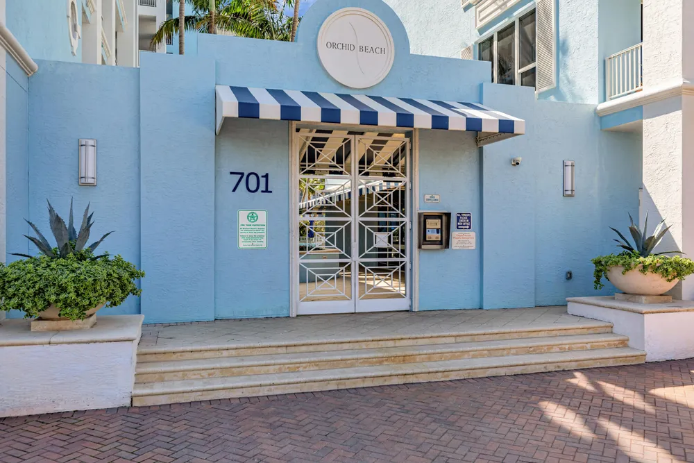 701 SE 21st Ave, Deerfield Beach, FL 33441