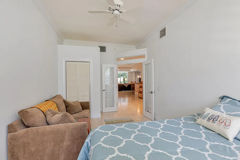 701 SE 21st Ave, Deerfield Beach, FL 33441
