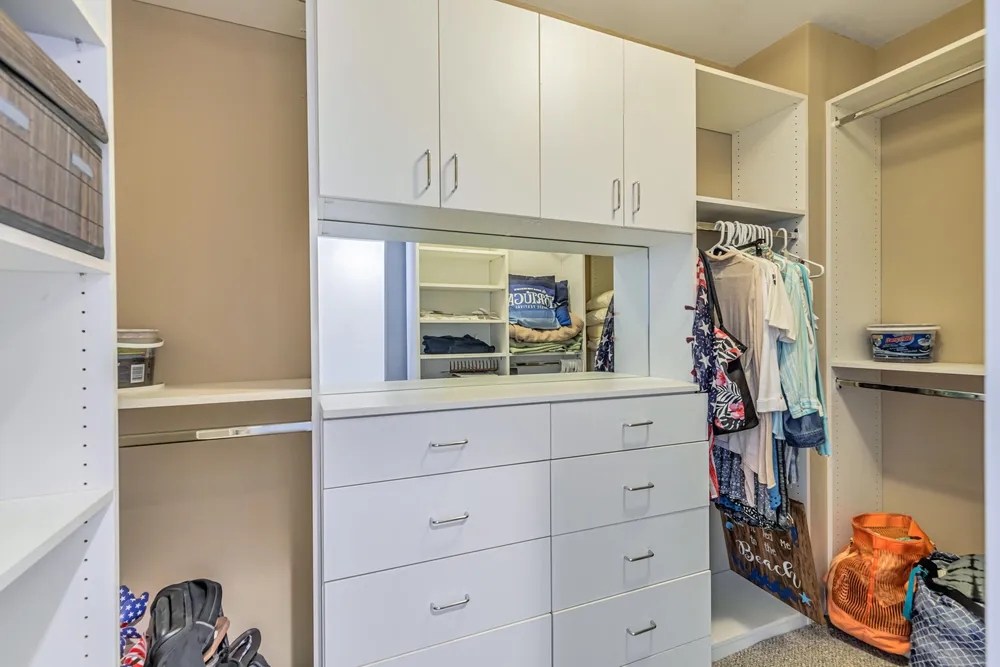 701 SE 21st Ave, Deerfield Beach, FL 33441