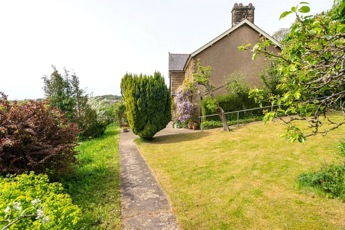 Marl Lane, Llandudno Junction, Conwy, LL31