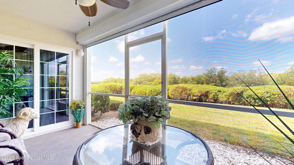 540 S Brevard Ave, Cocoa Beach, FL 32931